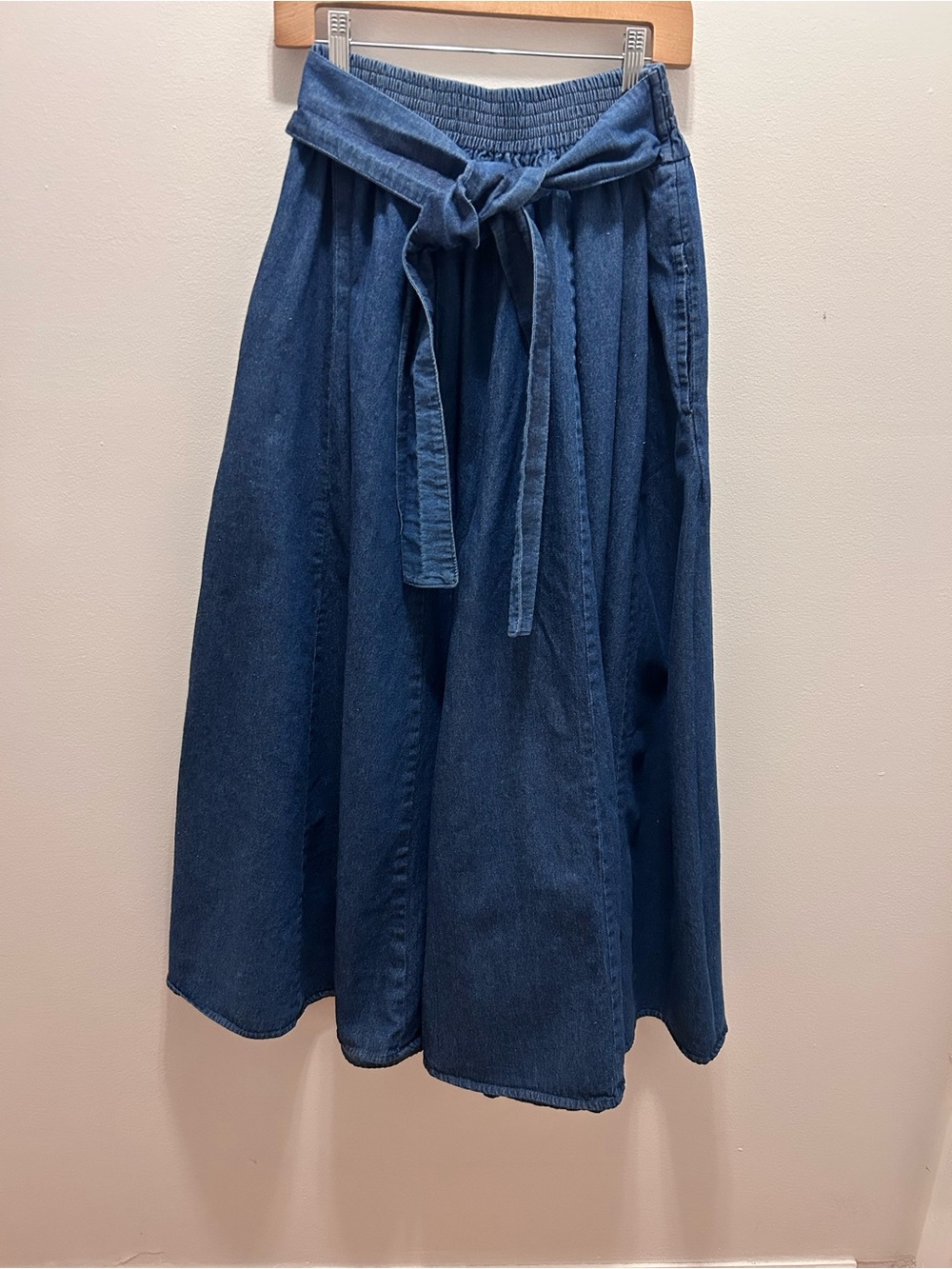Women’s Blue Denim Ultra Wide Leg Palazzo pants w/ elastic waist and accent Tie